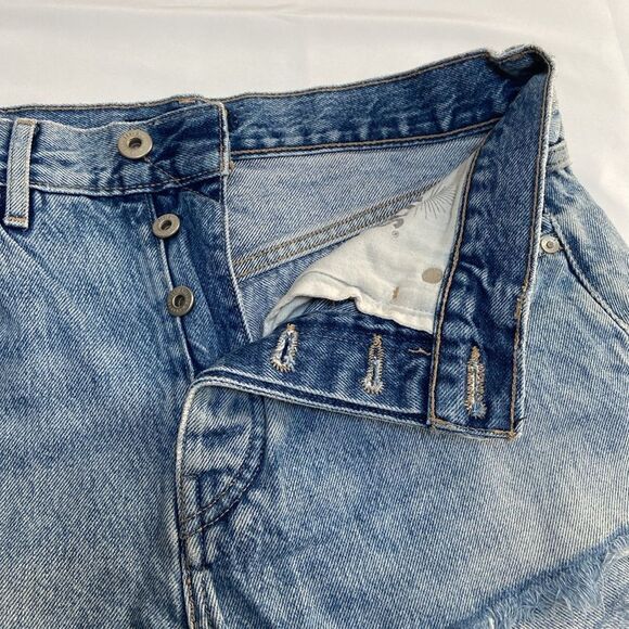 Levi's Blue Jean Shorts Distressed High-Waisted - Picture 2 of 10